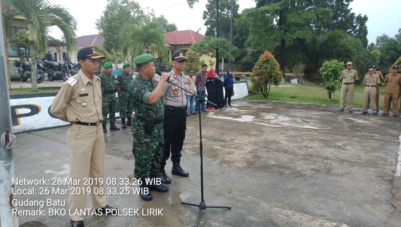 Polsek Lirik Laksanakan Apel Gelar Pasukan